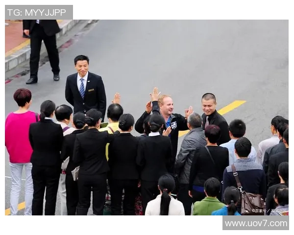 南京与成都乒乓球队赛后复盘团队协作的成功与不足分析